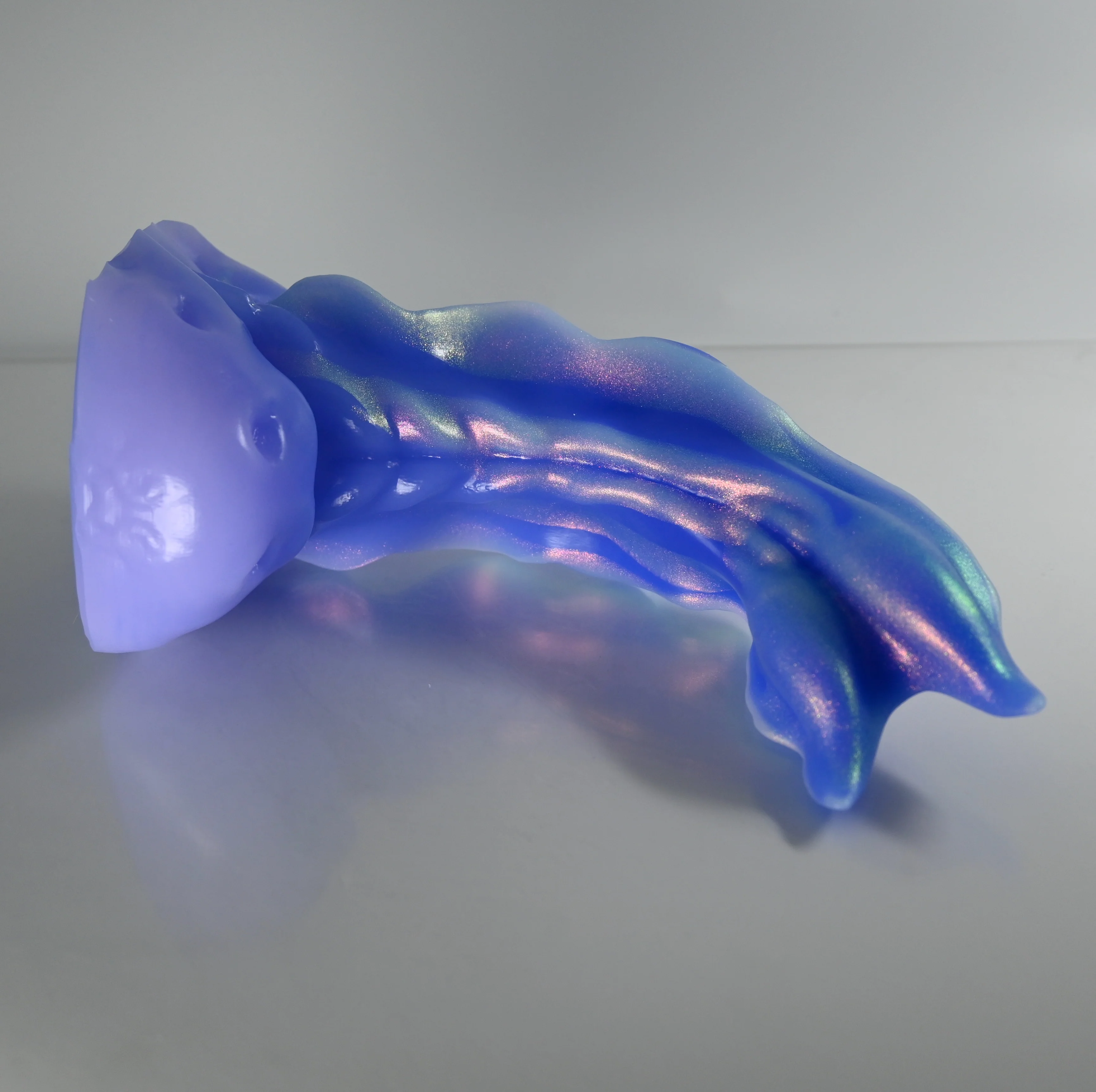 V3SDB00 Snark's Maw Medium 0030 CS UV GITD