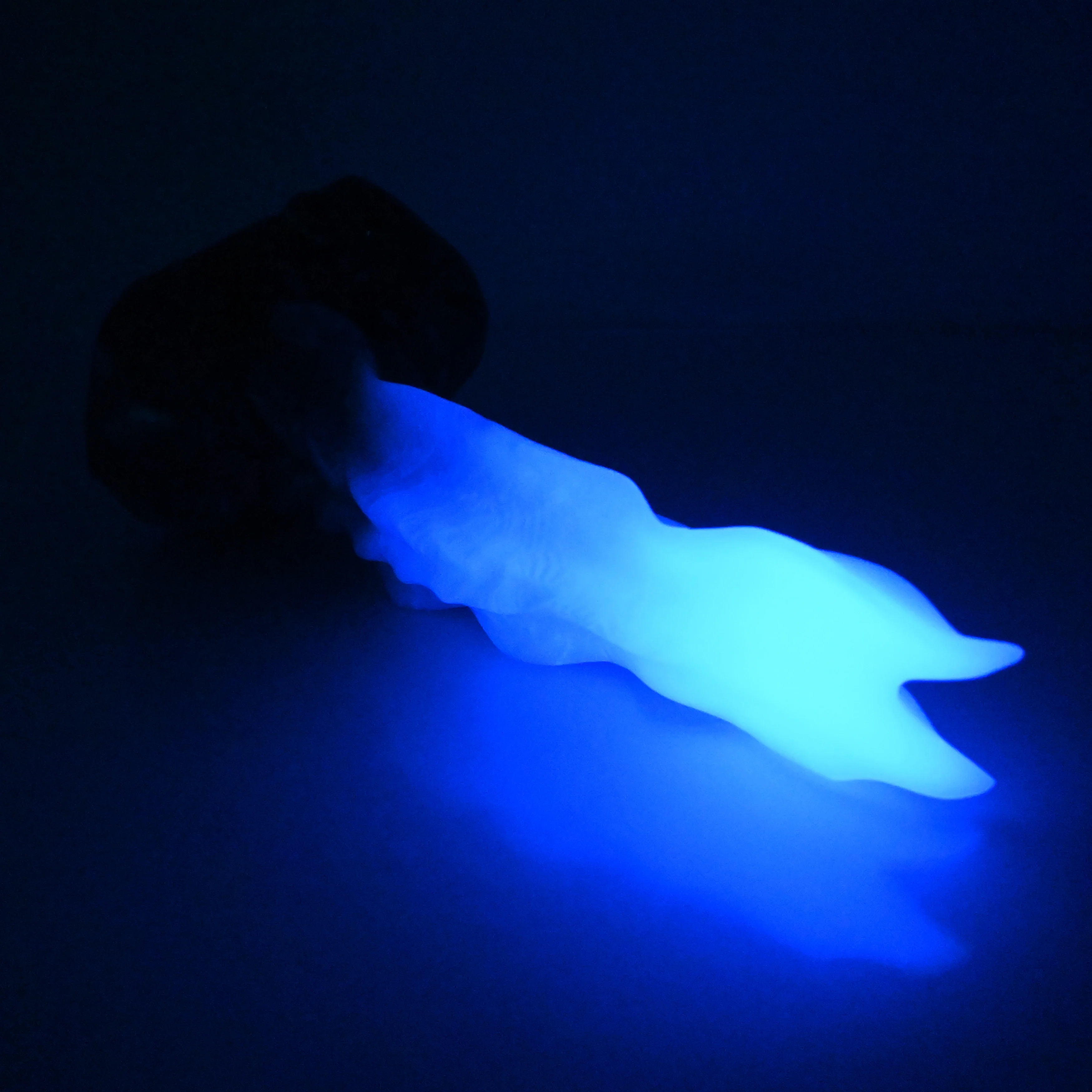 V3SDK68 Snark's Maw Medium 0030 UV GITD CS - Image 4
