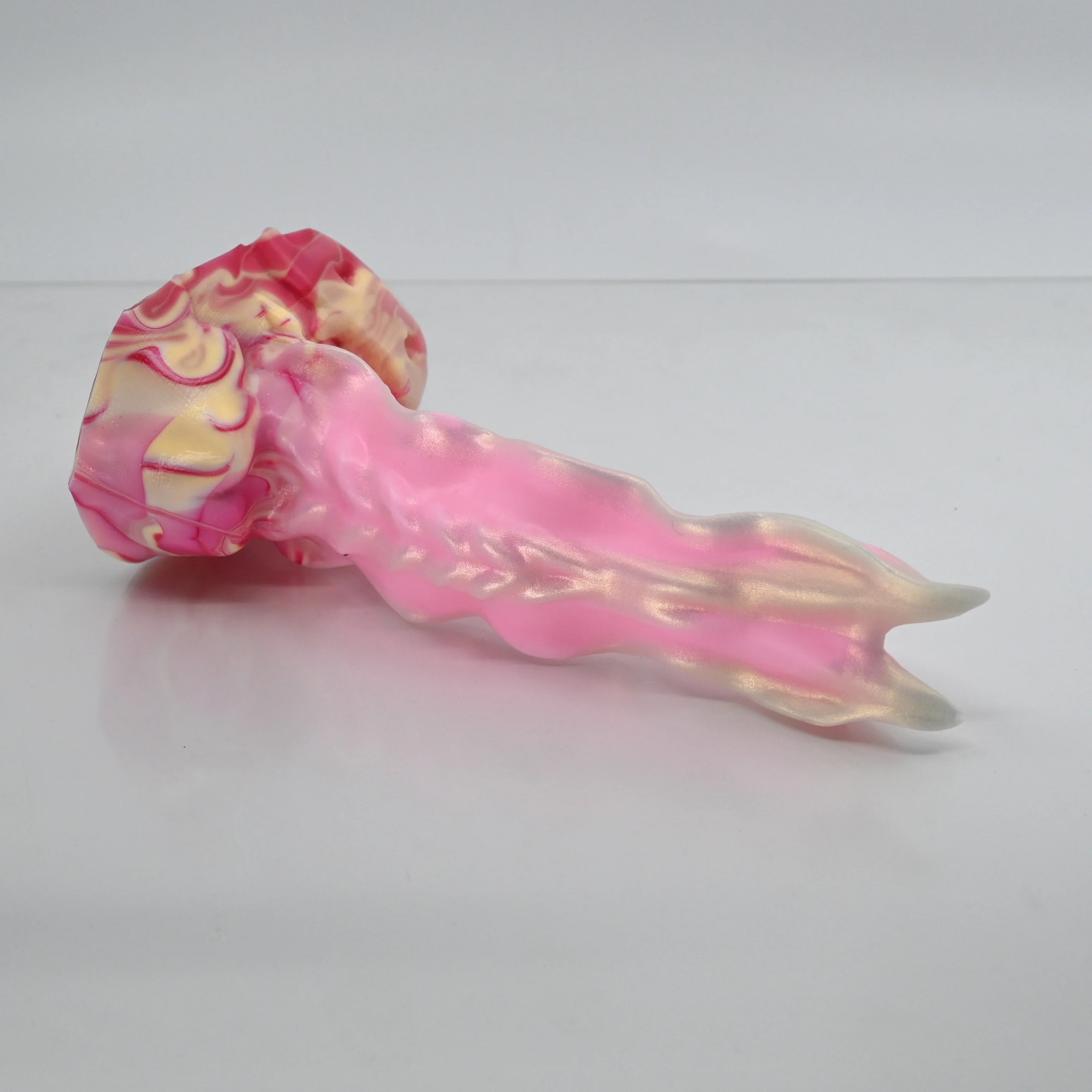 V1SDF10 Snark's Maw Mini 0030 UV GITD - Image 2