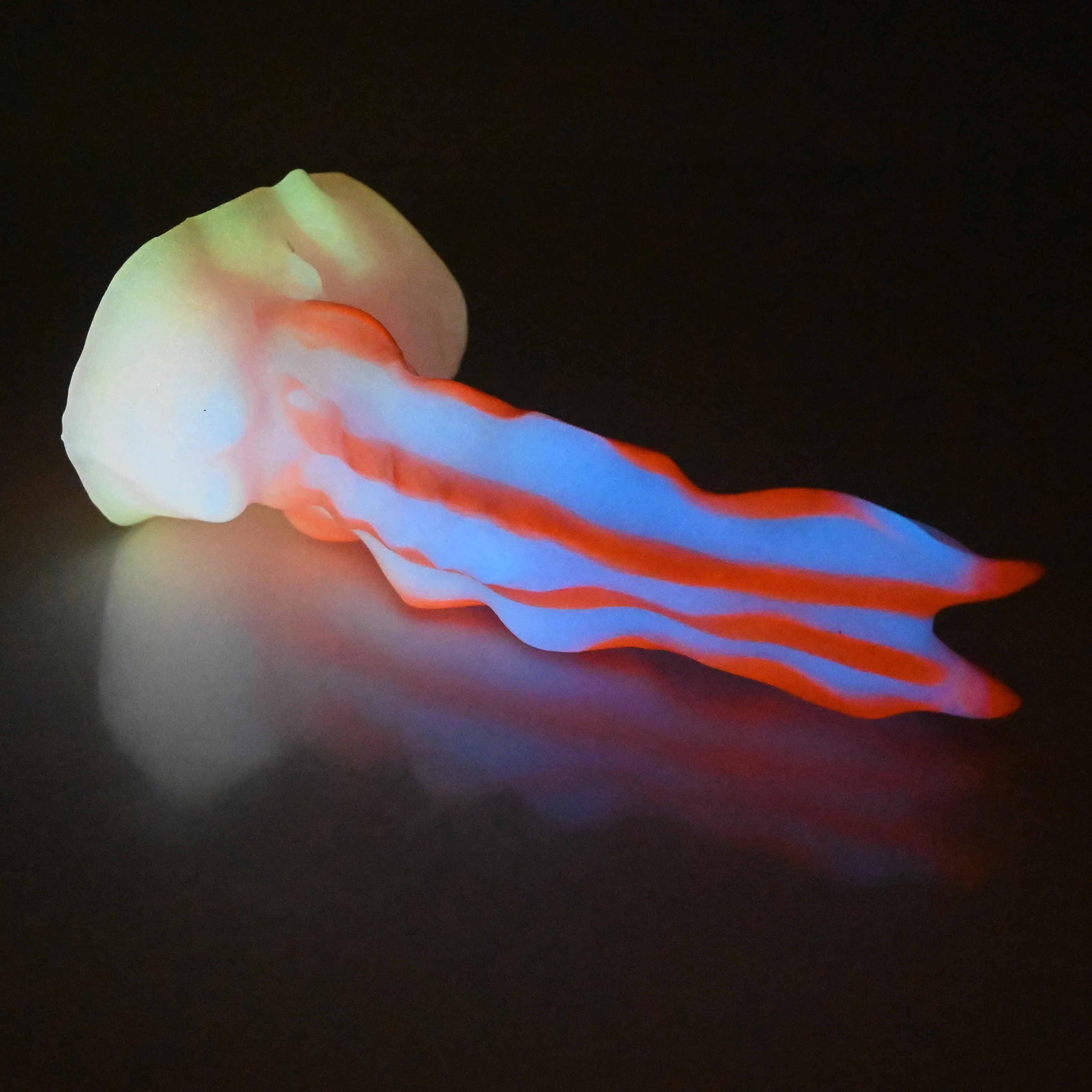 V1SCR83 Snark's Maw Mini 0030 UV GITD - Image 4