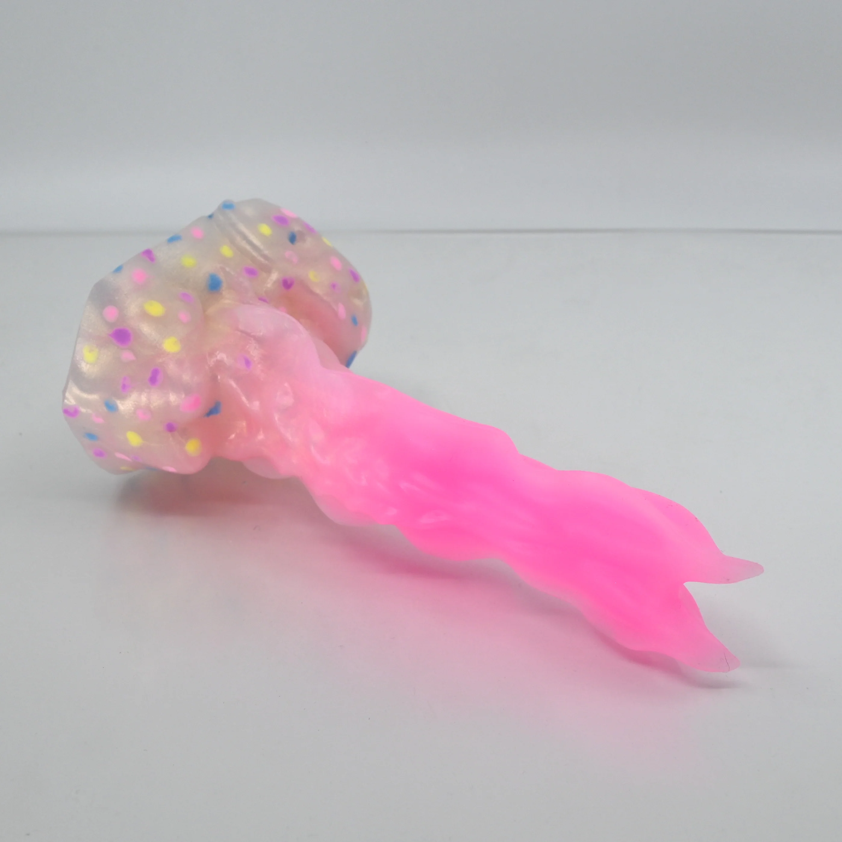 V1SCV84 Snark's Maw Mini 0030 UV GITD - Image 2