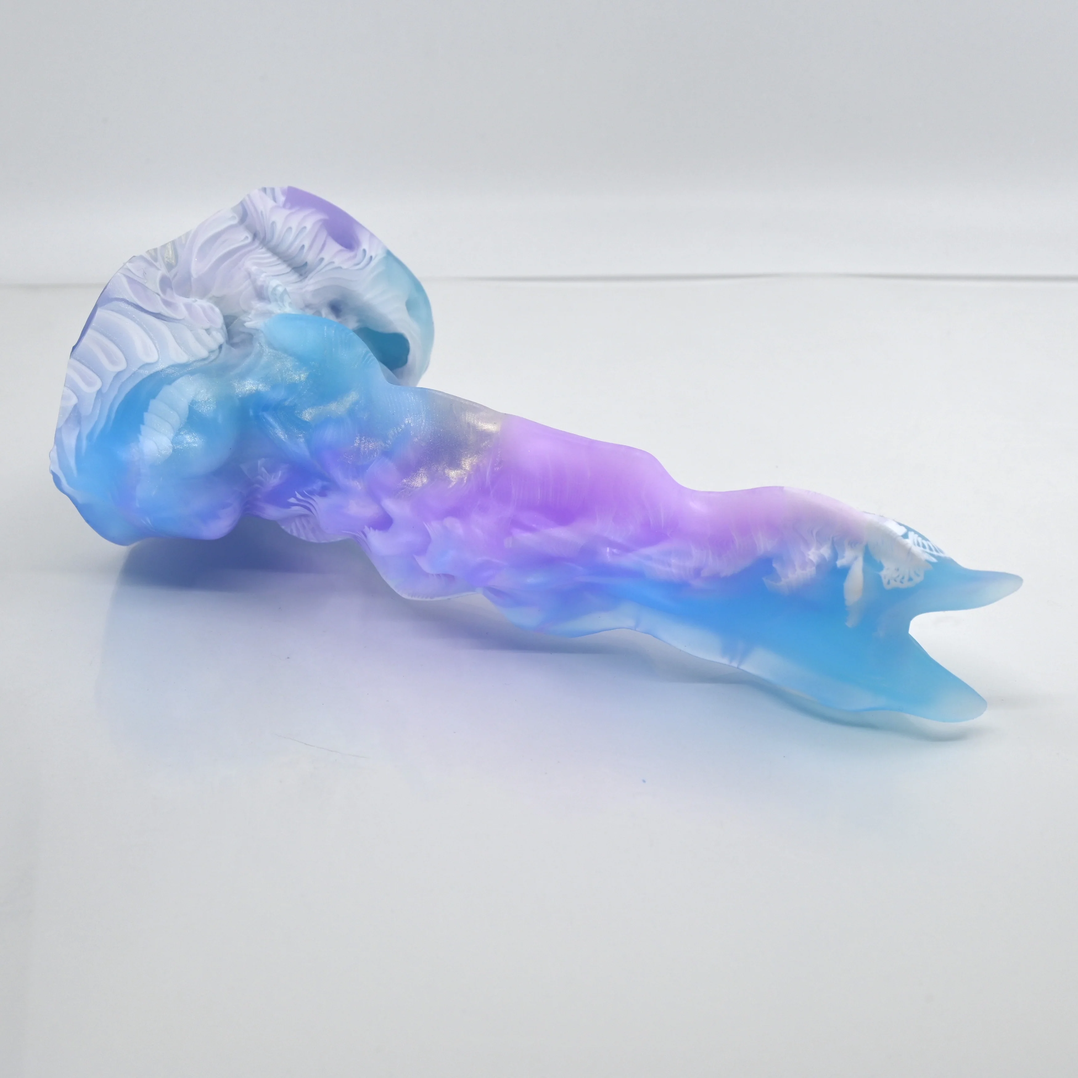 V2TCH36 Snark's Maw Small NC 0031 UV GITD - Image 2