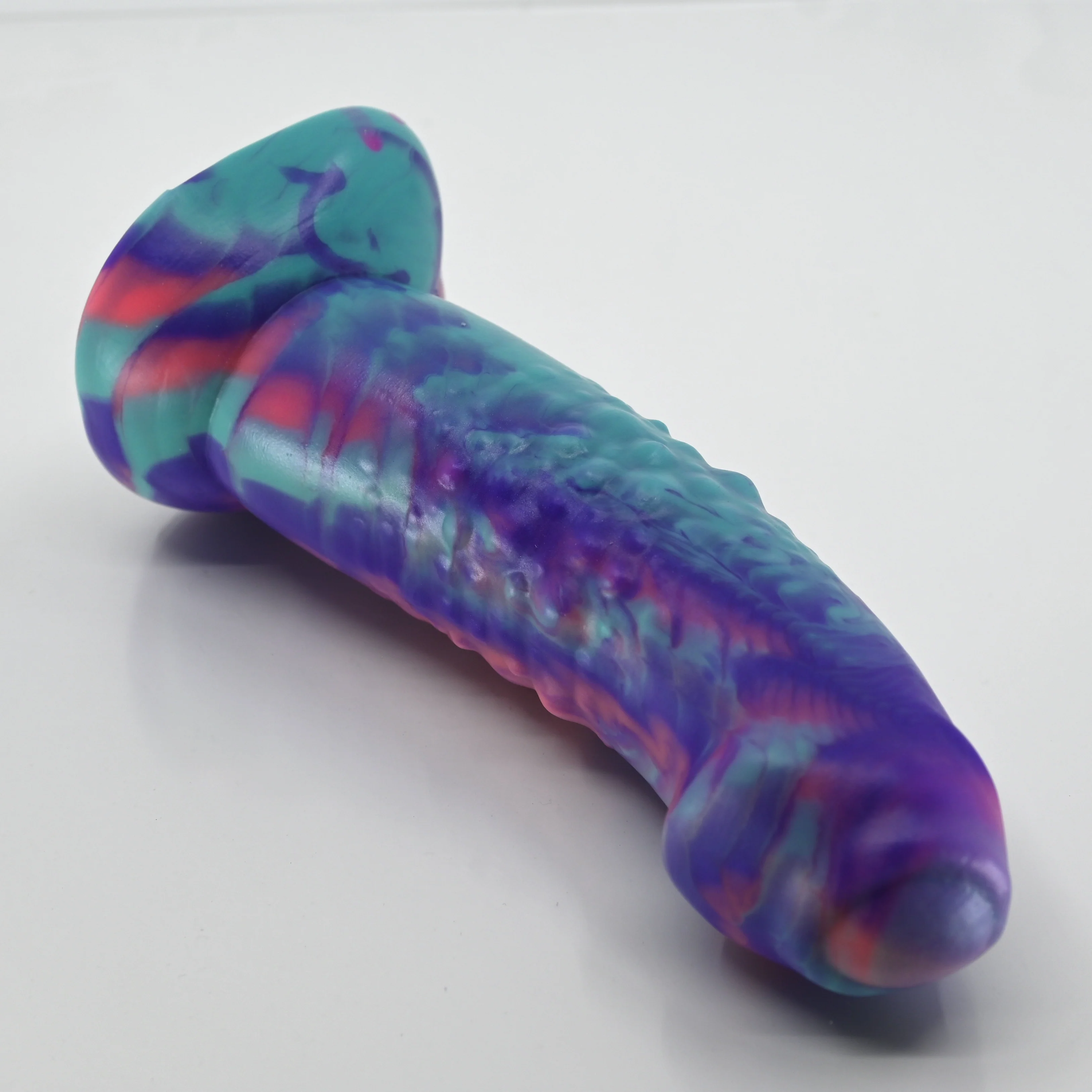 T2MBF06 Titan Small Medium UV GITD