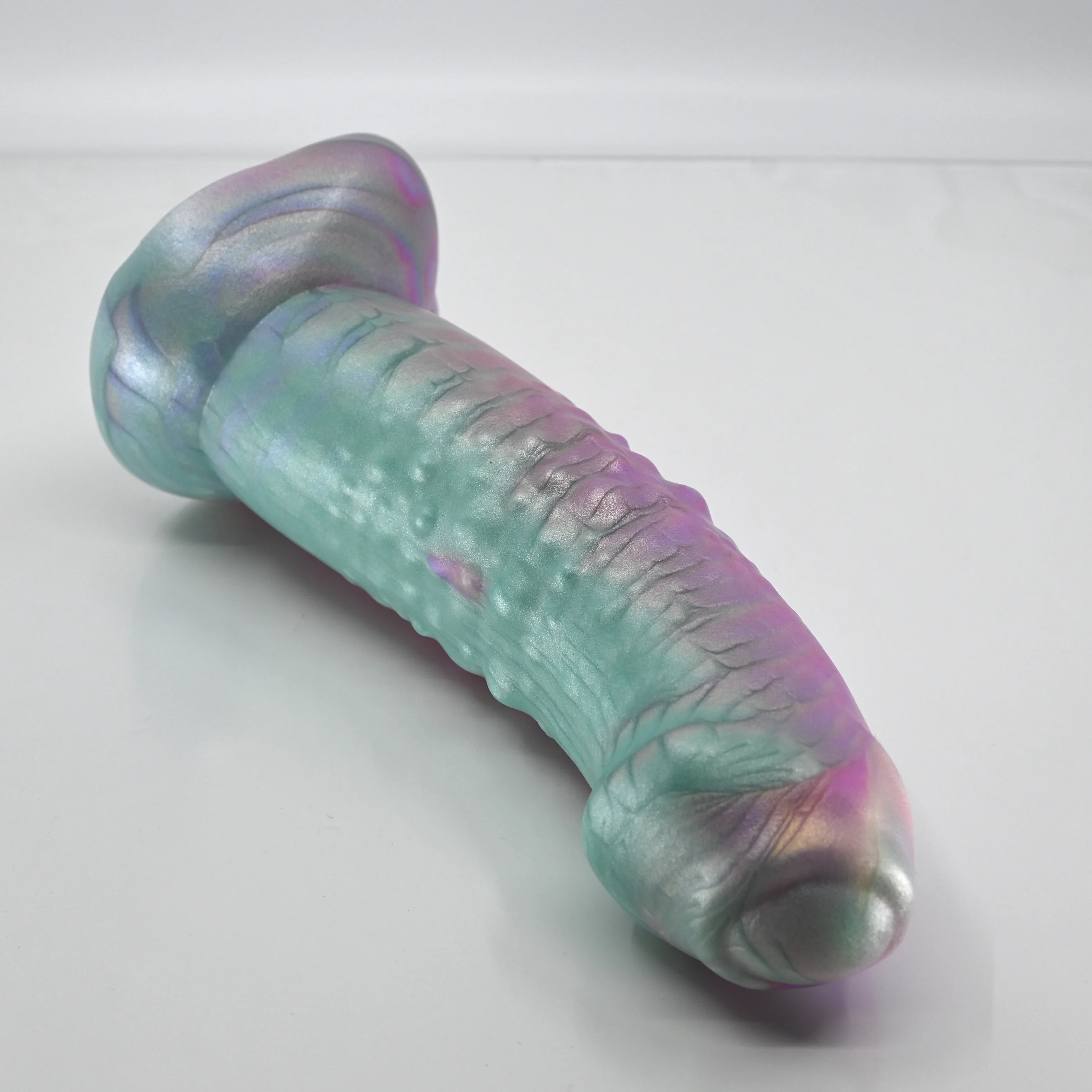 T3MBD29 Titan Medium Medium GITD
