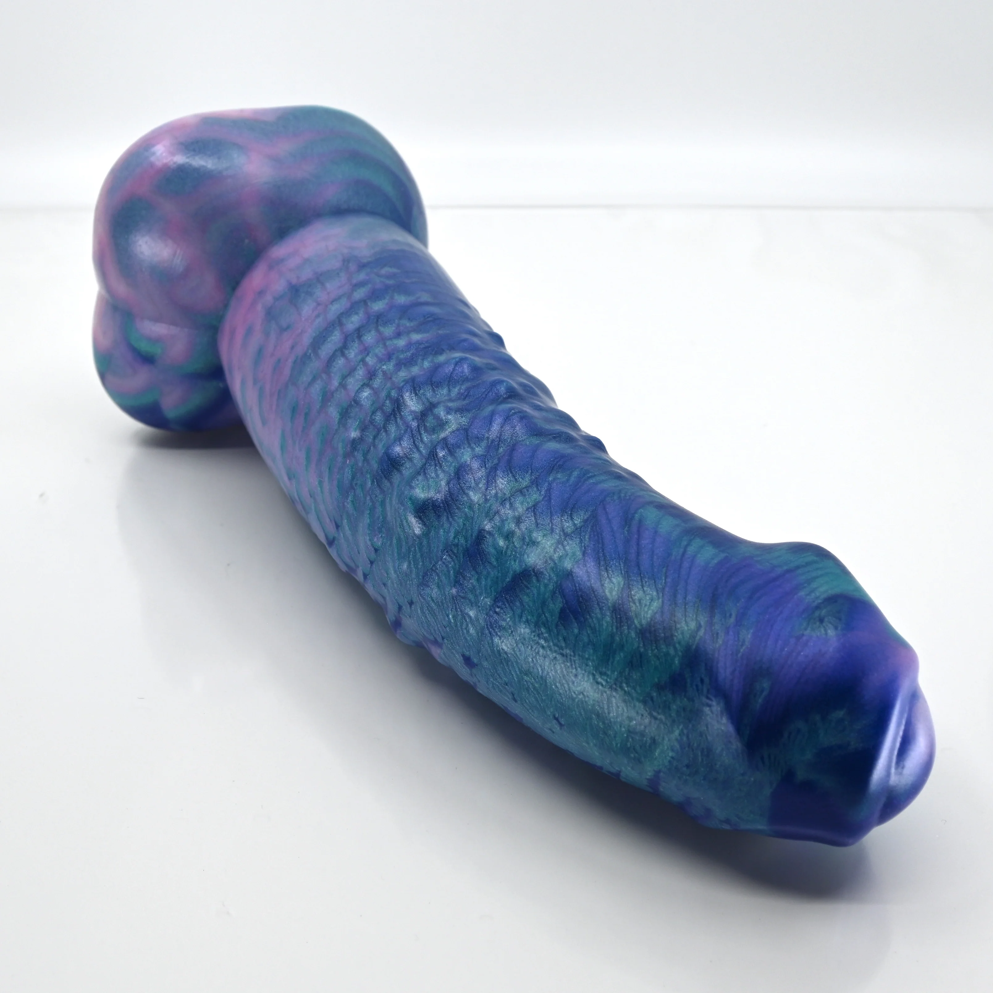T4MBC04 Titan Large Medium GITD - Image 3