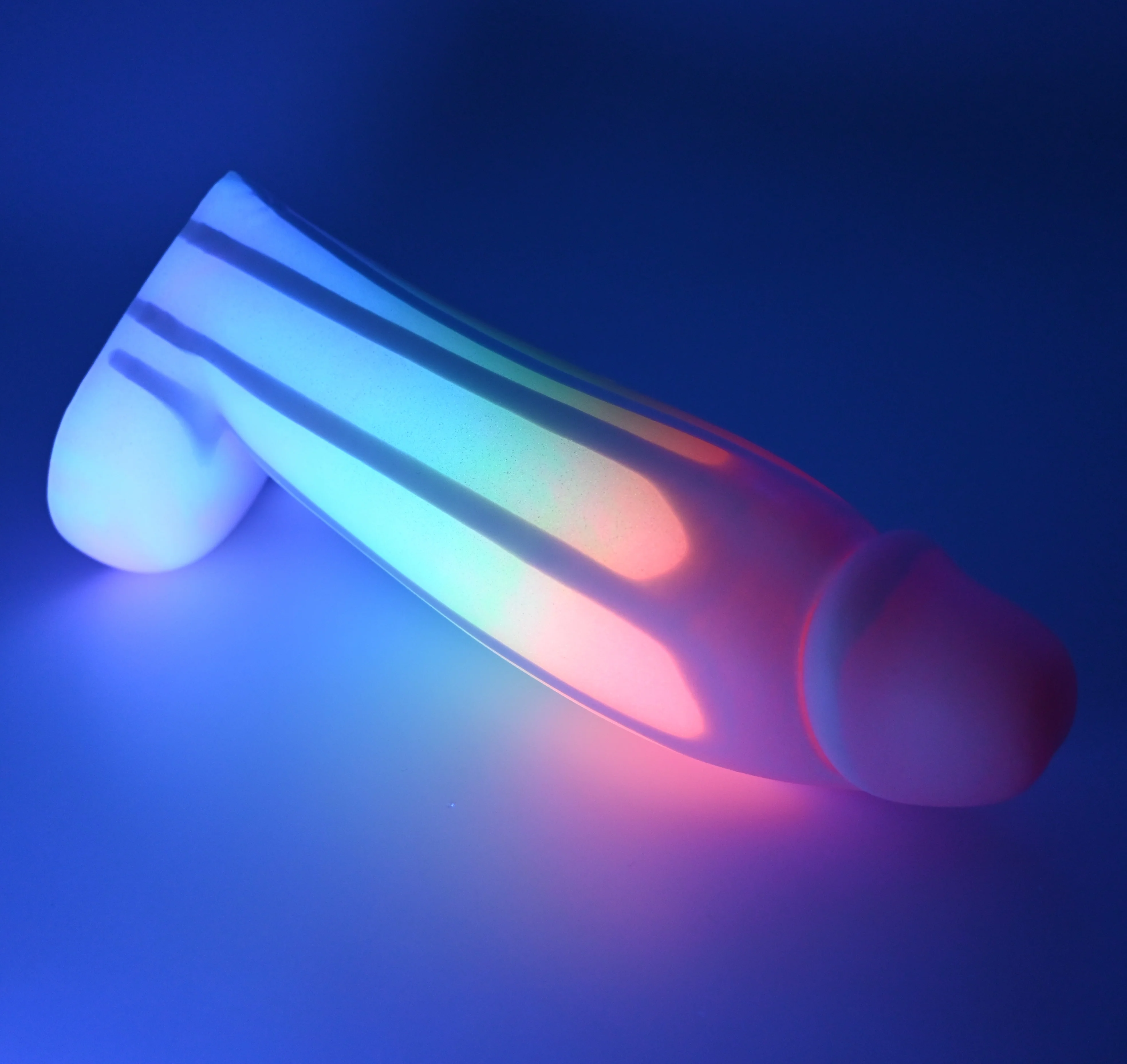 W4SGJ74 Tellus Large 0030 UV GITD - Image 3