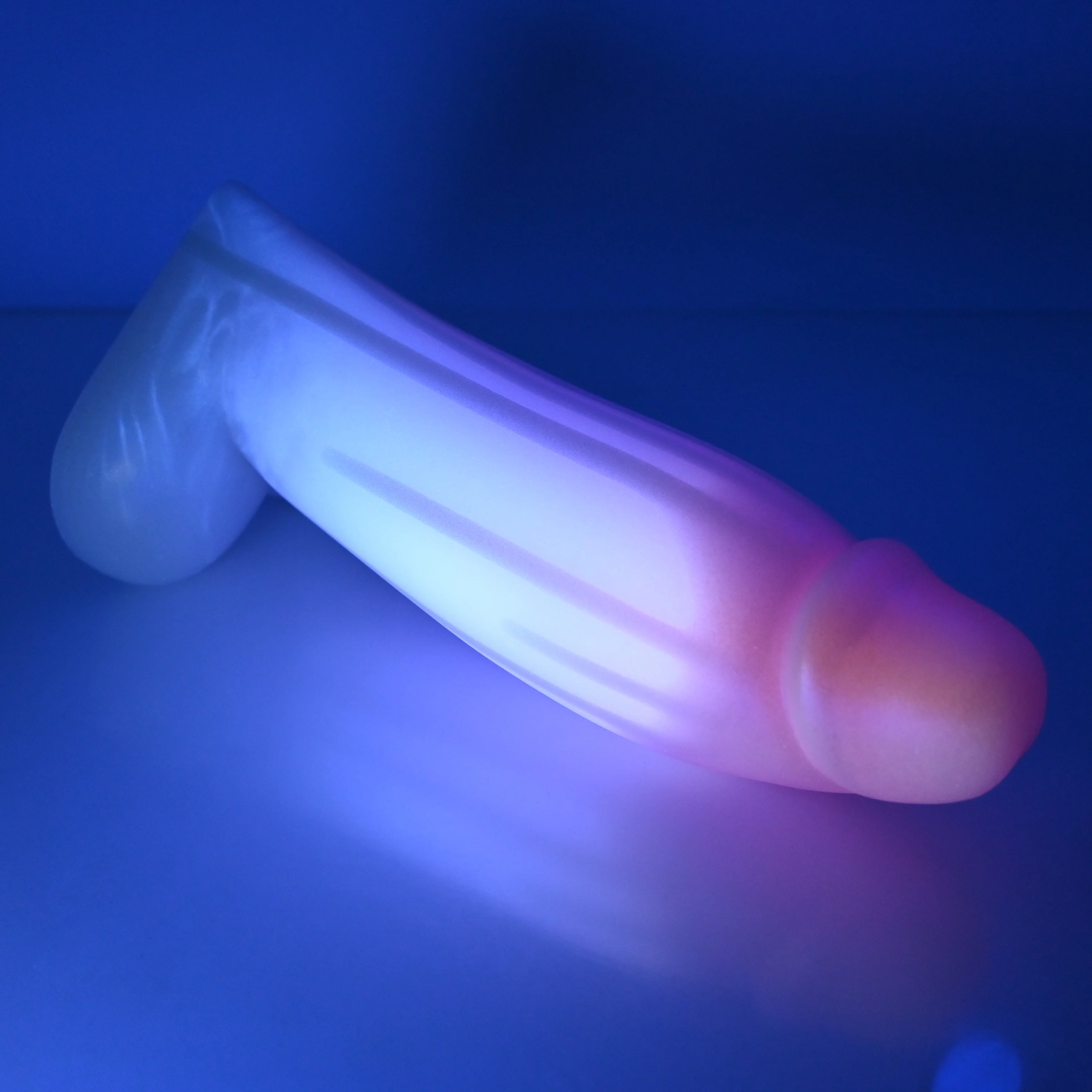 W4SFJ51 Tellus Large 0030 UV GITD - Image 3