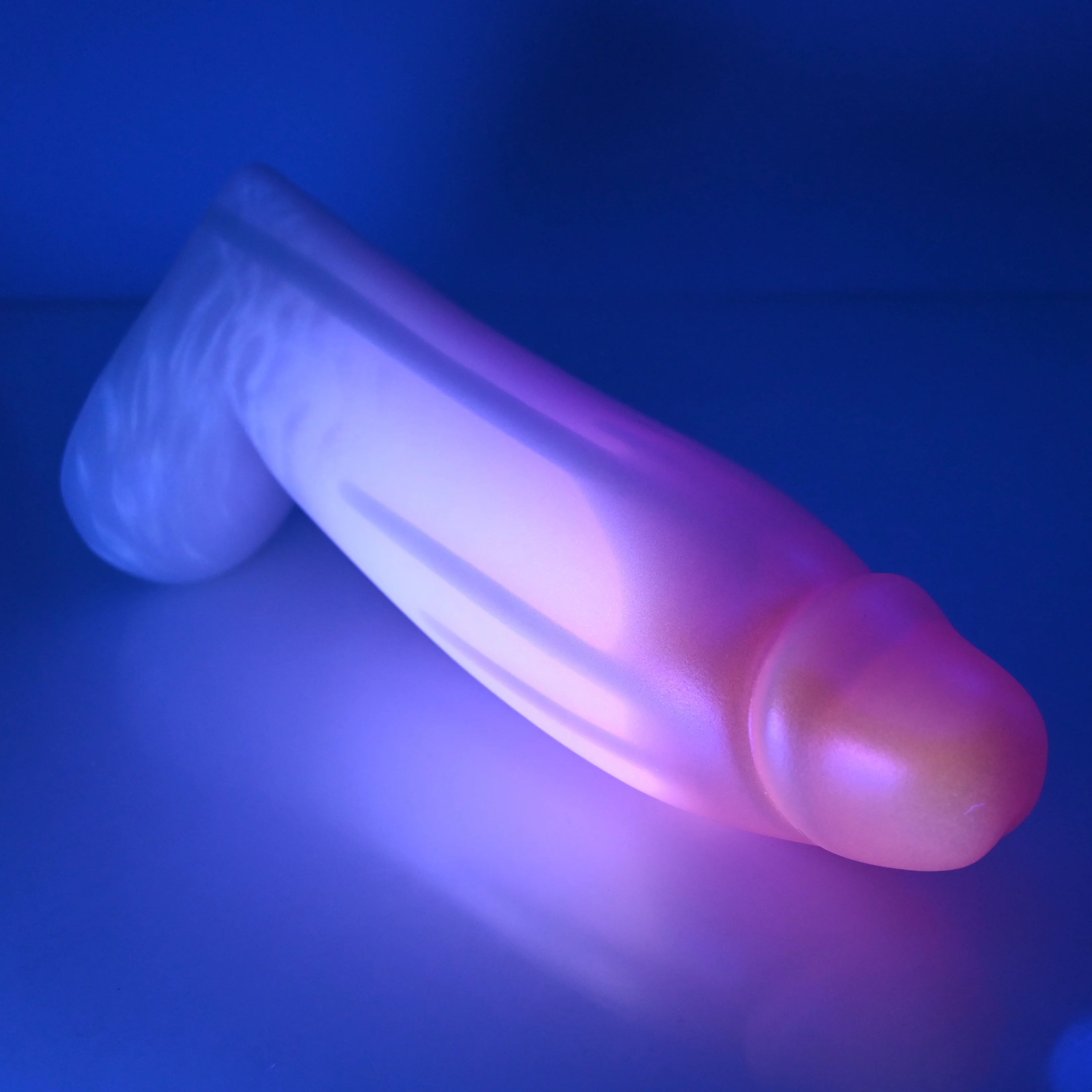 W4XFL24 Tellus Large 0020 UV GITD - Image 3