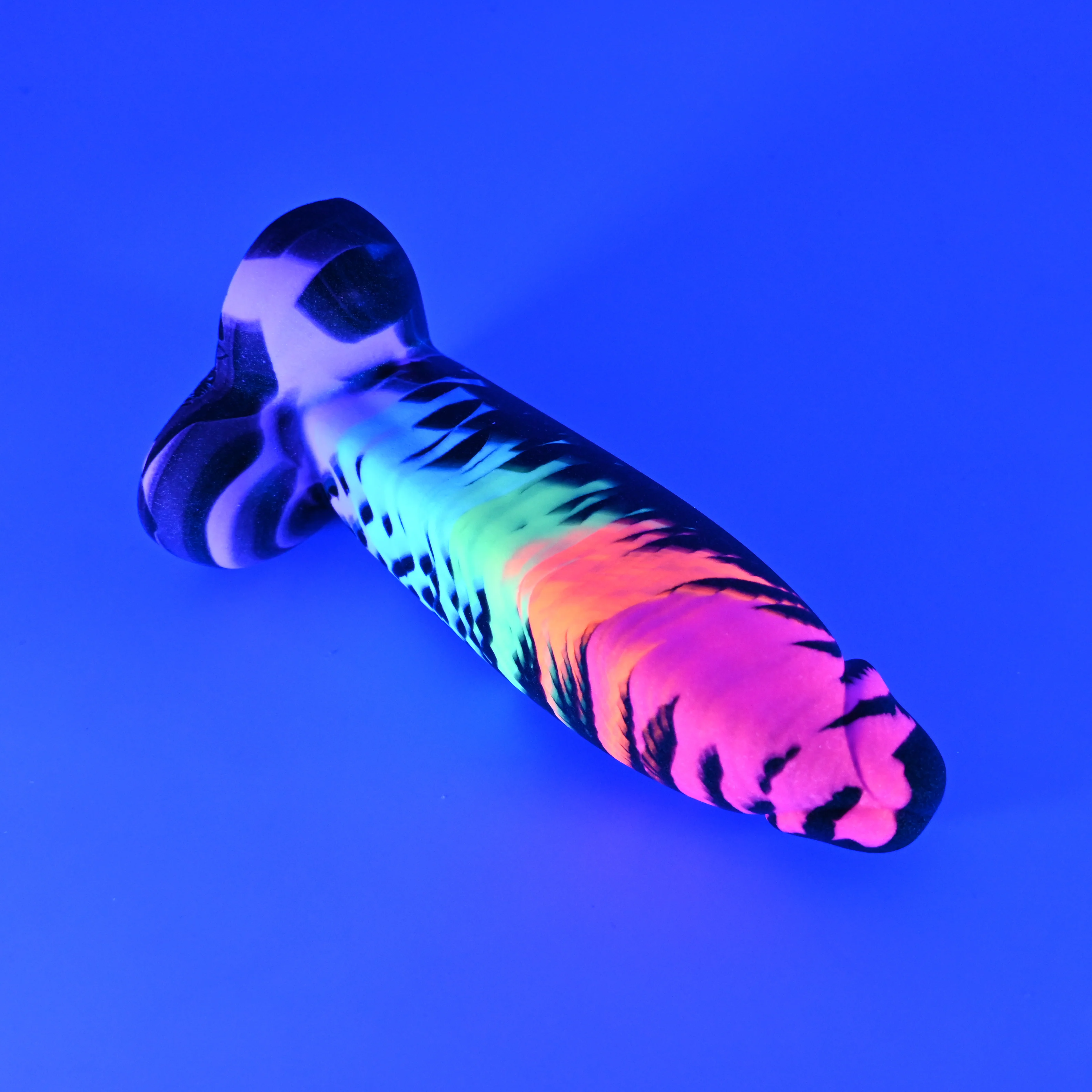 W2SHV75 Tellus Small 0030 UV GITD - Image 3