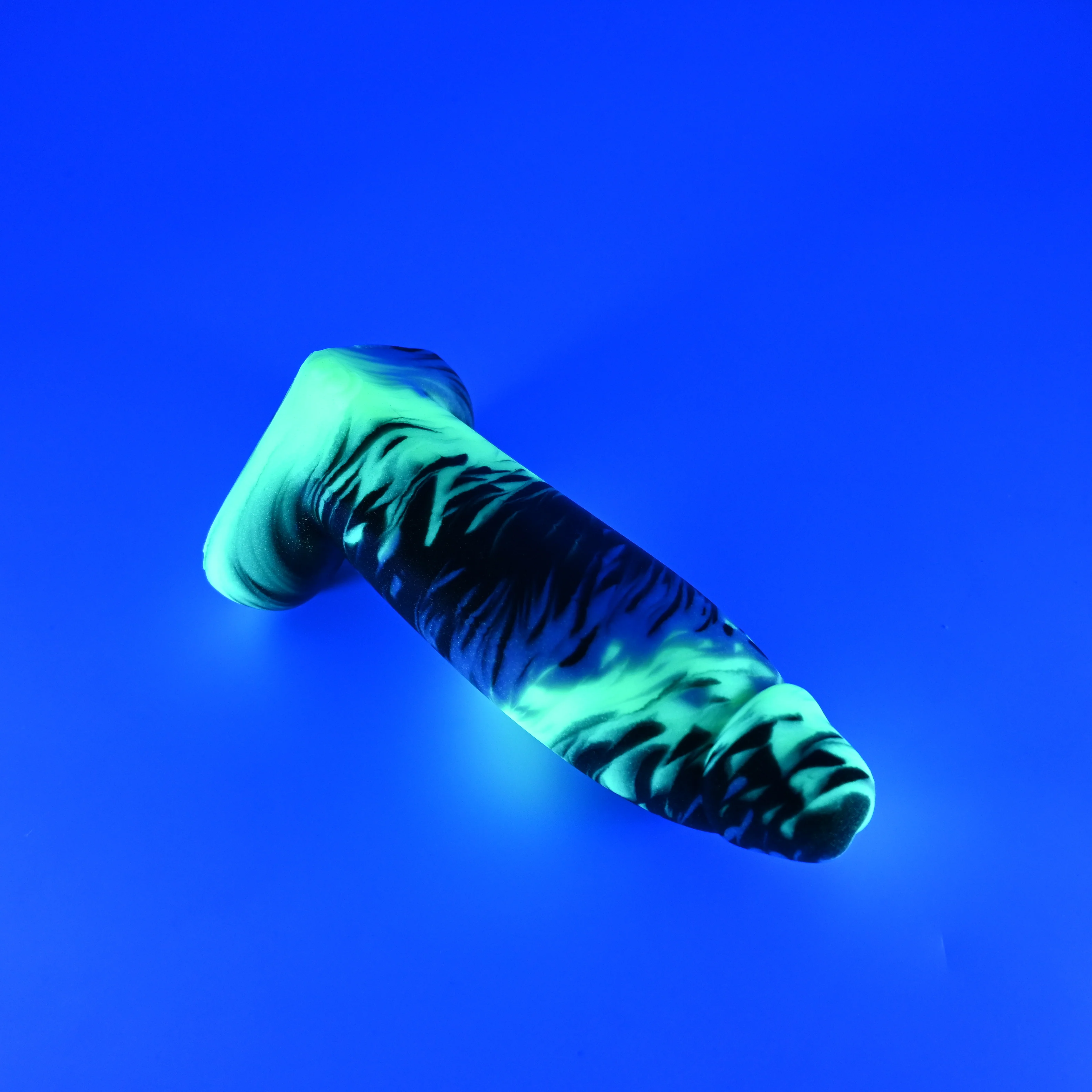 W2SHX55 Tellus Small 0030 UV GITD - Image 3