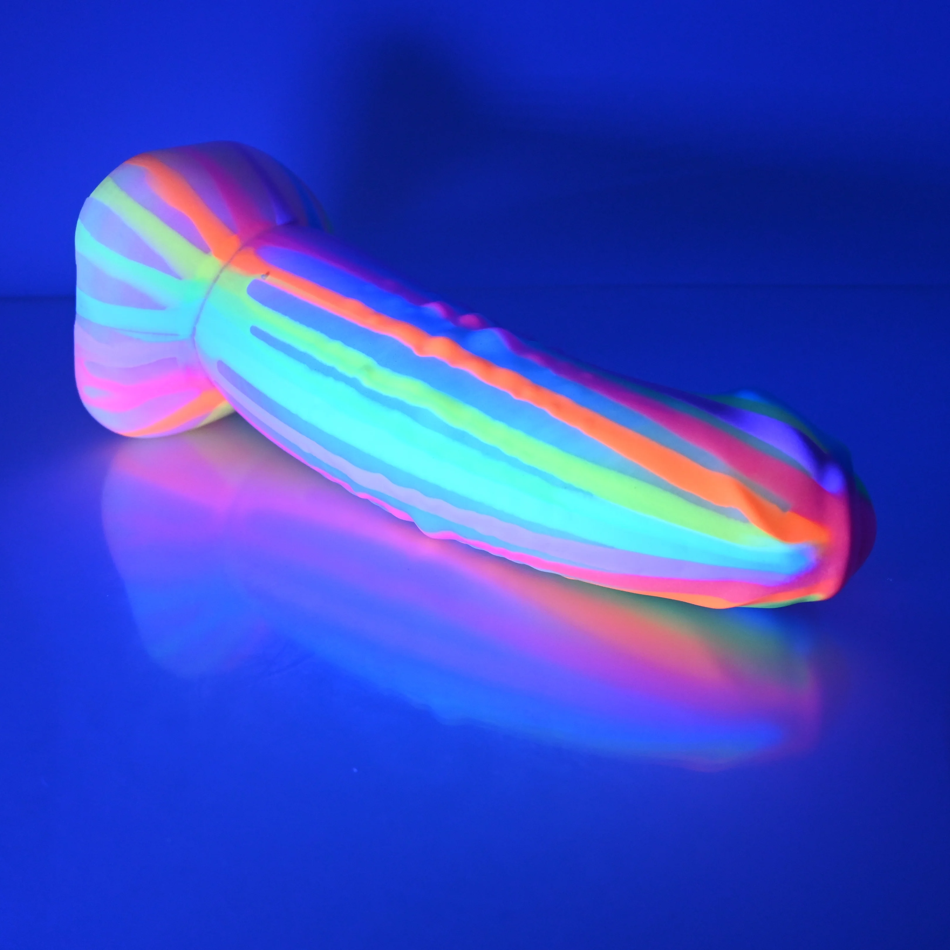 T4MCF61 Titan Large 0050 UV GITD - Image 3