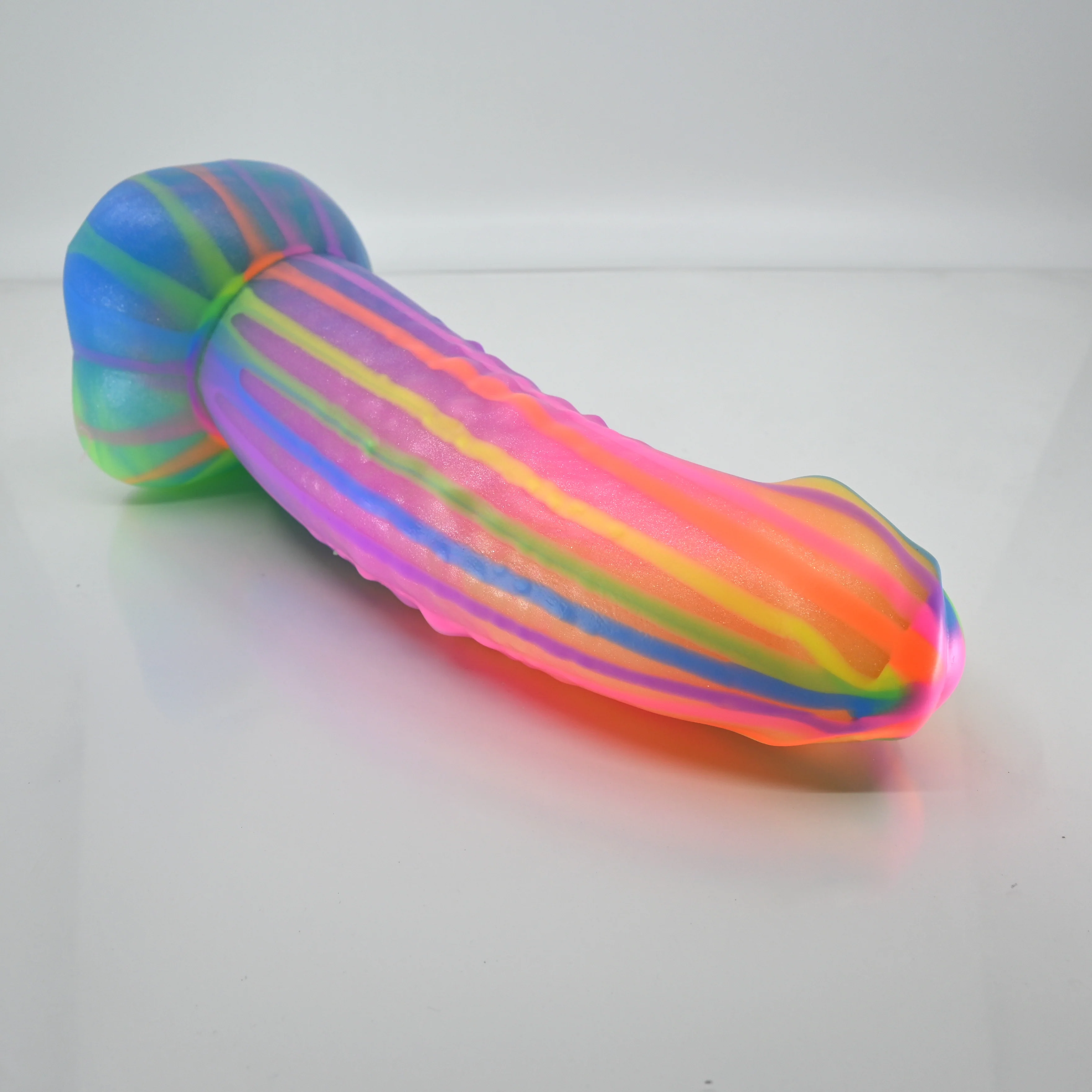 T4SBZ13 Titan Large 0030 UV GITD - Image 2