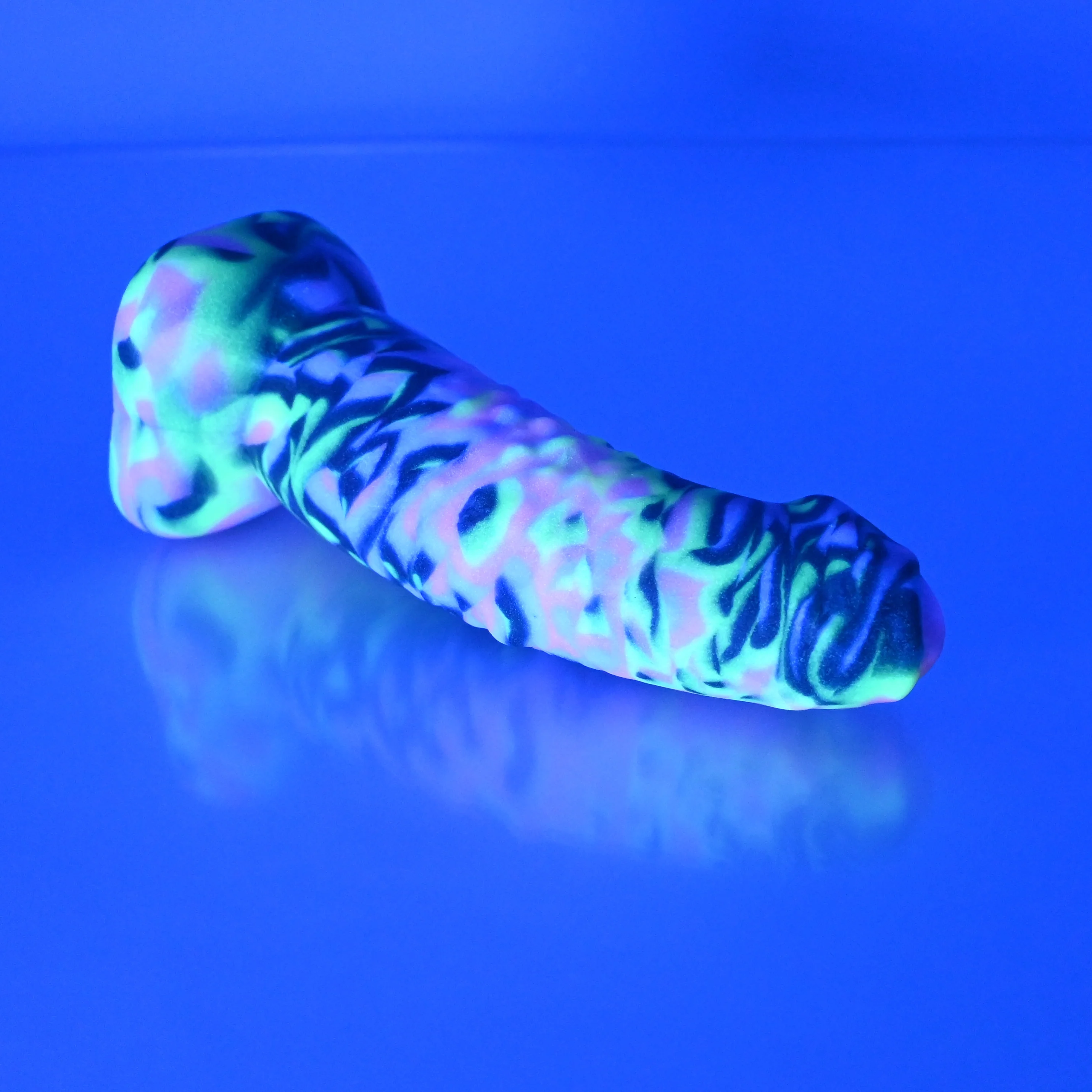T1MCL18 Titan Mini 0050 UV GITD - Image 3