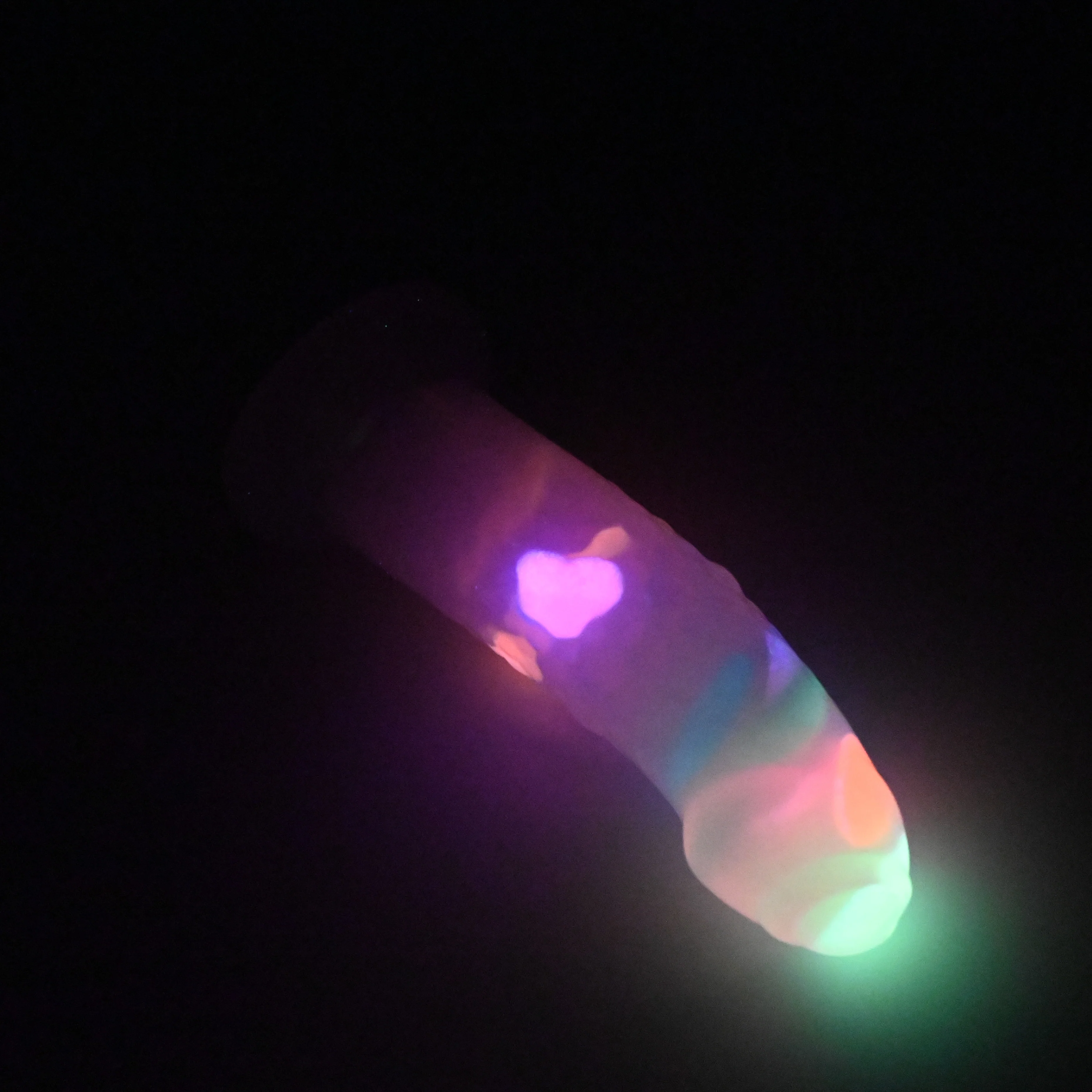 T2THG07 Titan Small NC 0031 UV GITD CS - Image 4