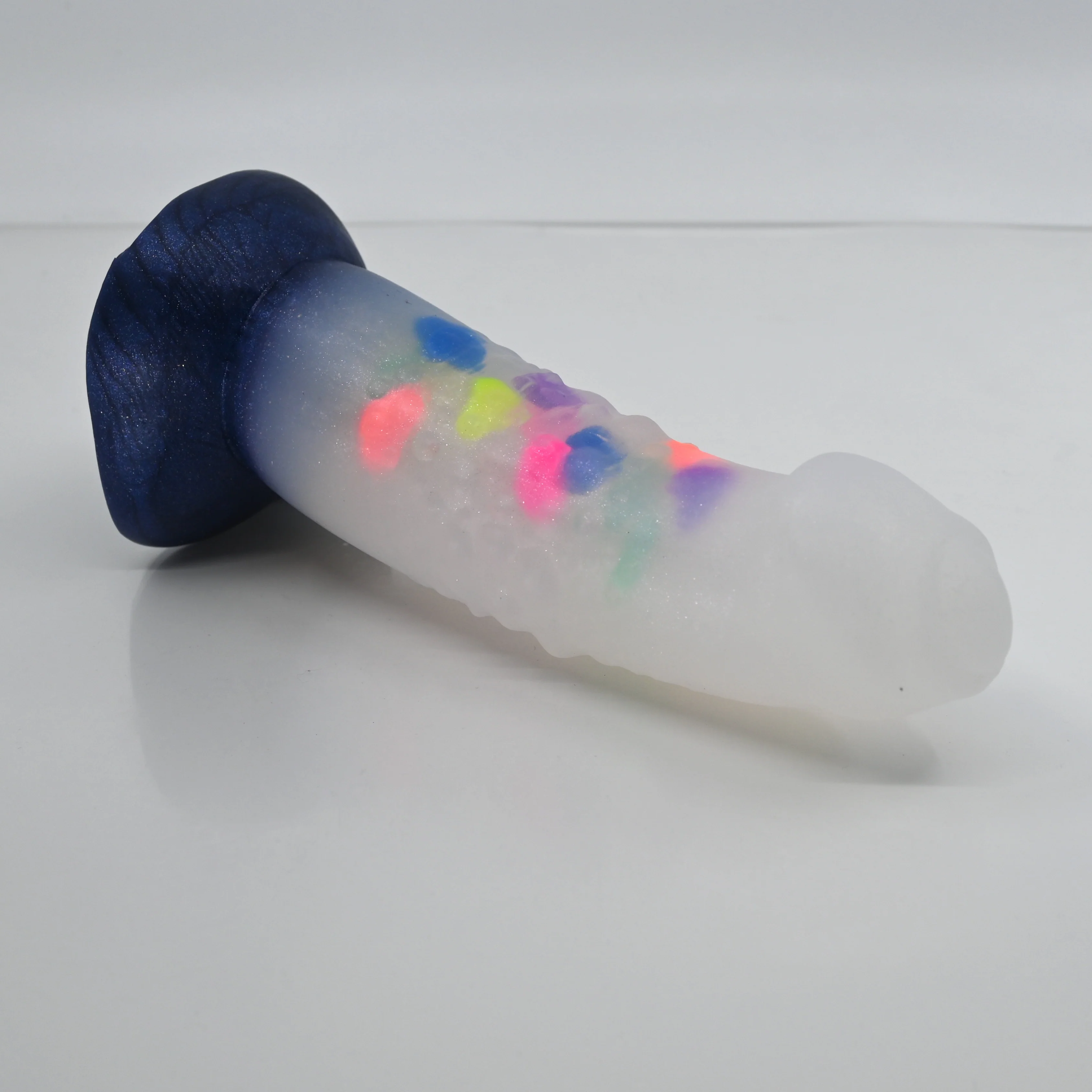T2TCQ57 Titan Small NC 0031 UV GITD - Image 2