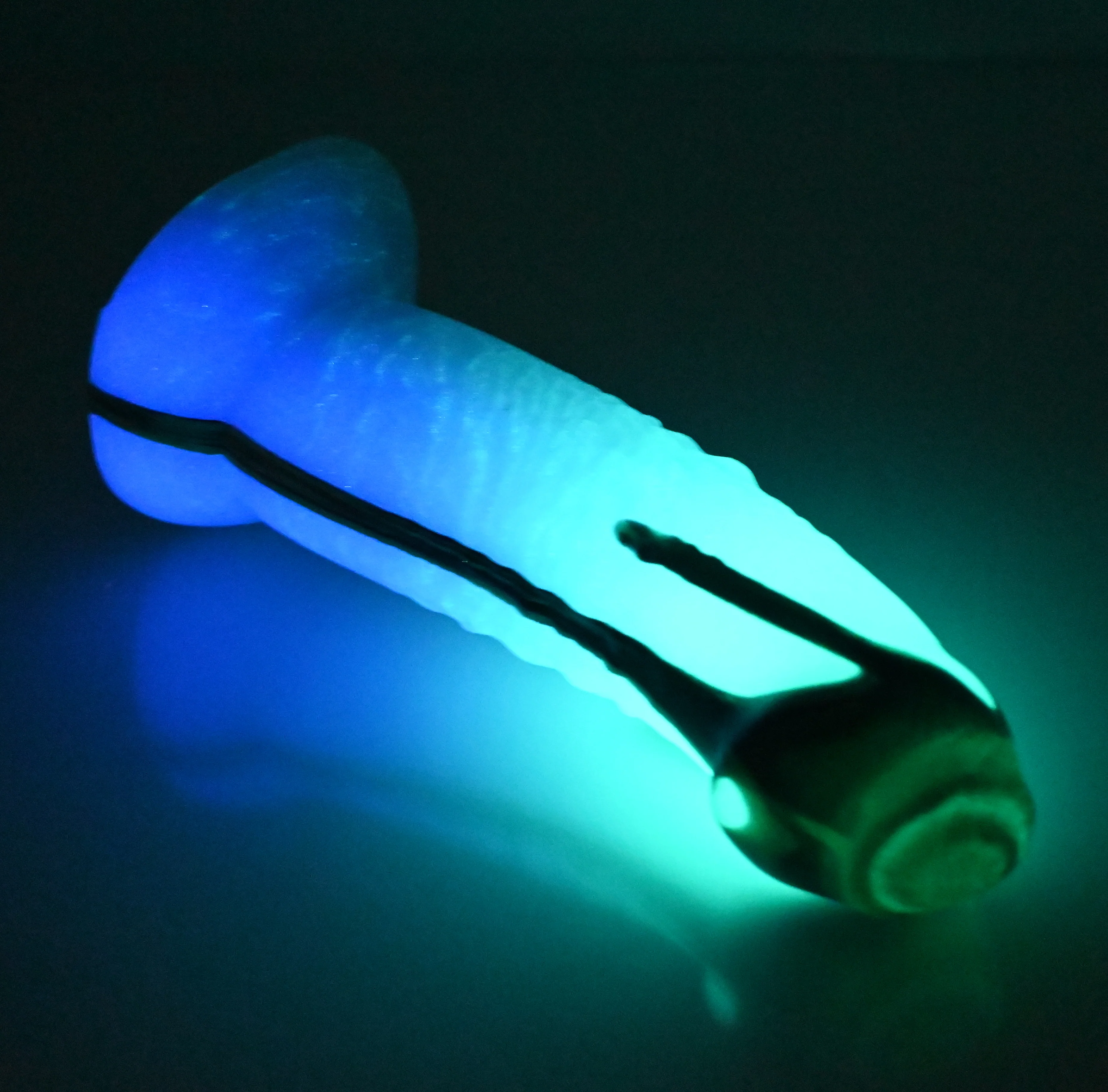 T2MEJ81 Titan Small 0050 UV GITD - Image 4