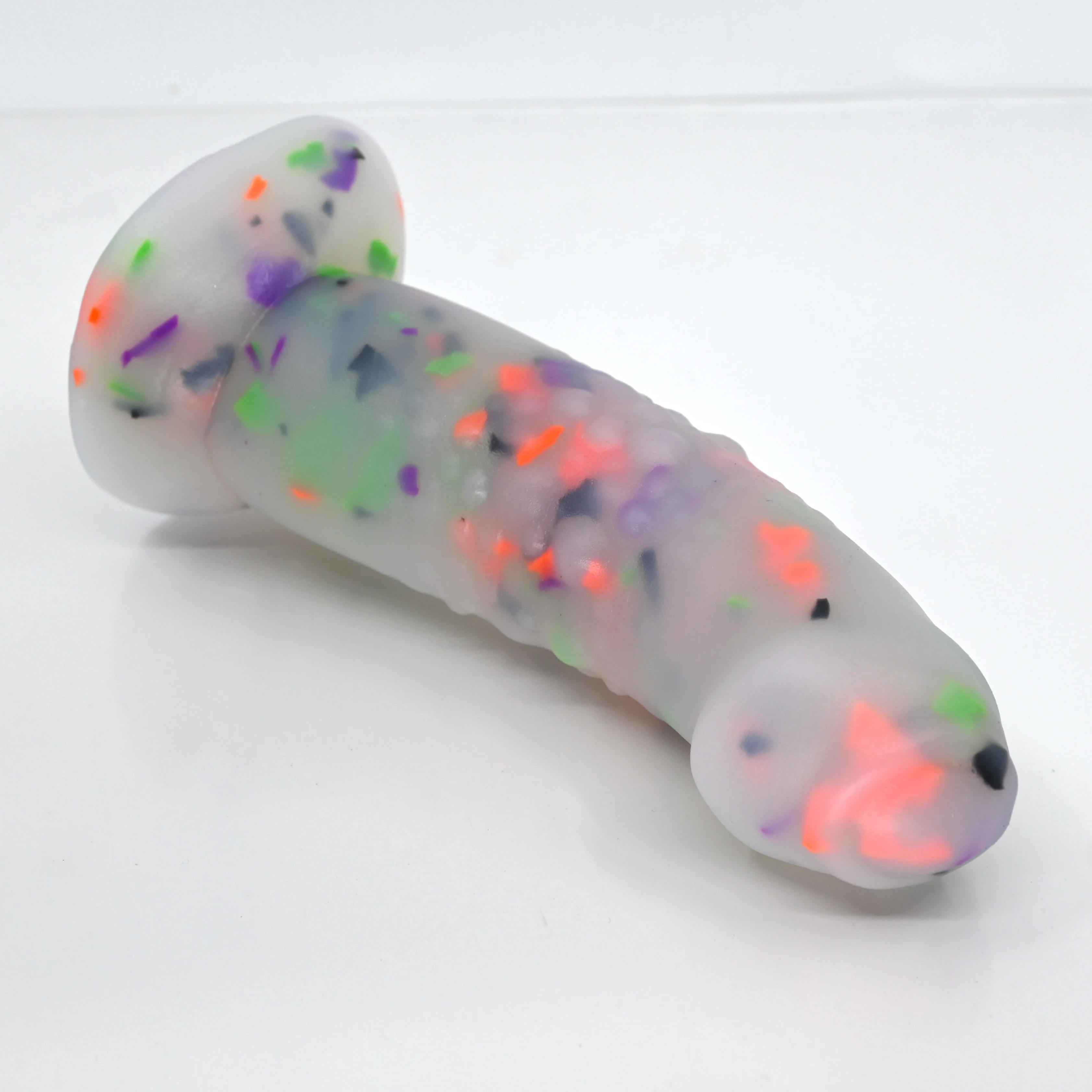 T2SEL85 Titan Small 0030 UV