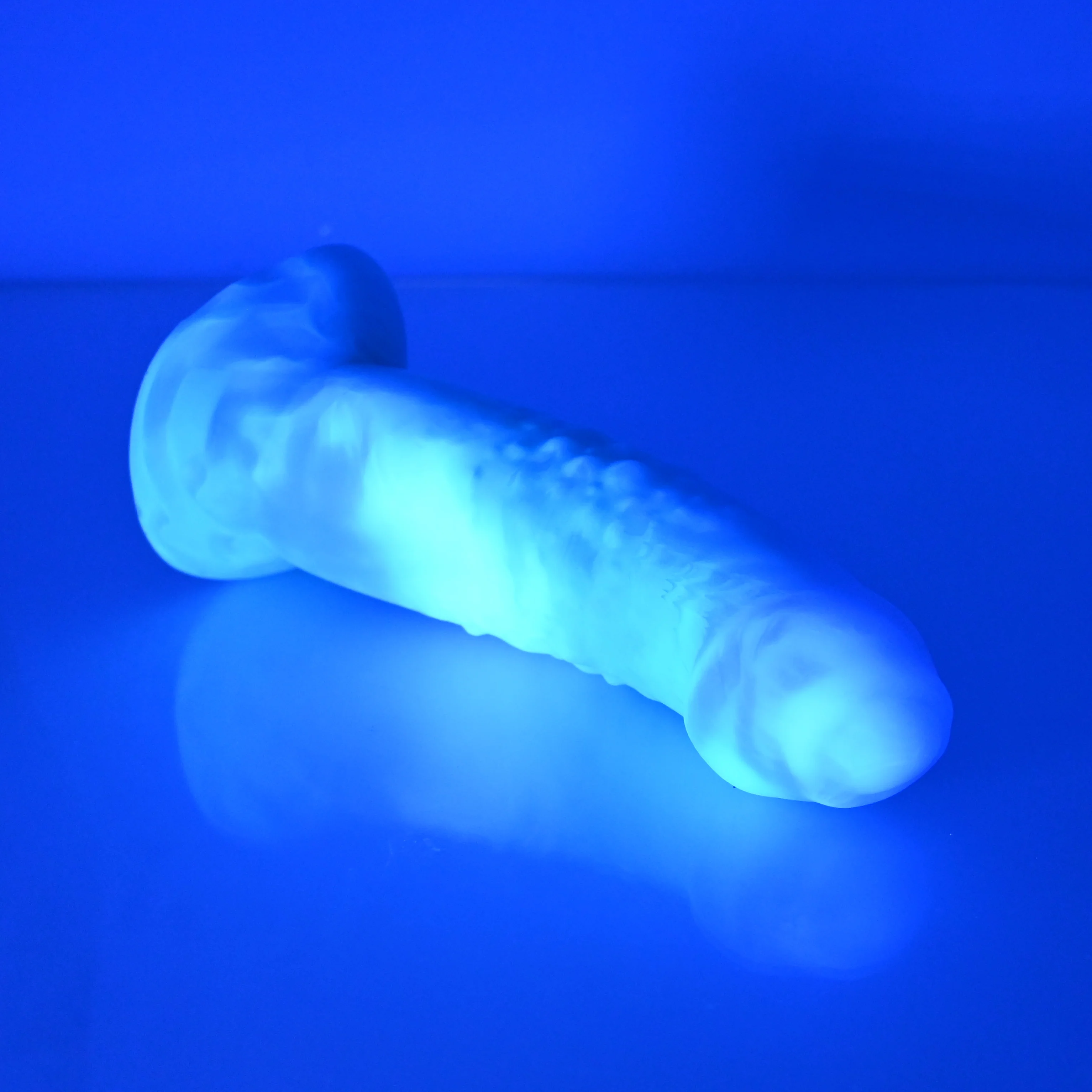 T2MCE21 Titan Small 0050 UV - Image 4