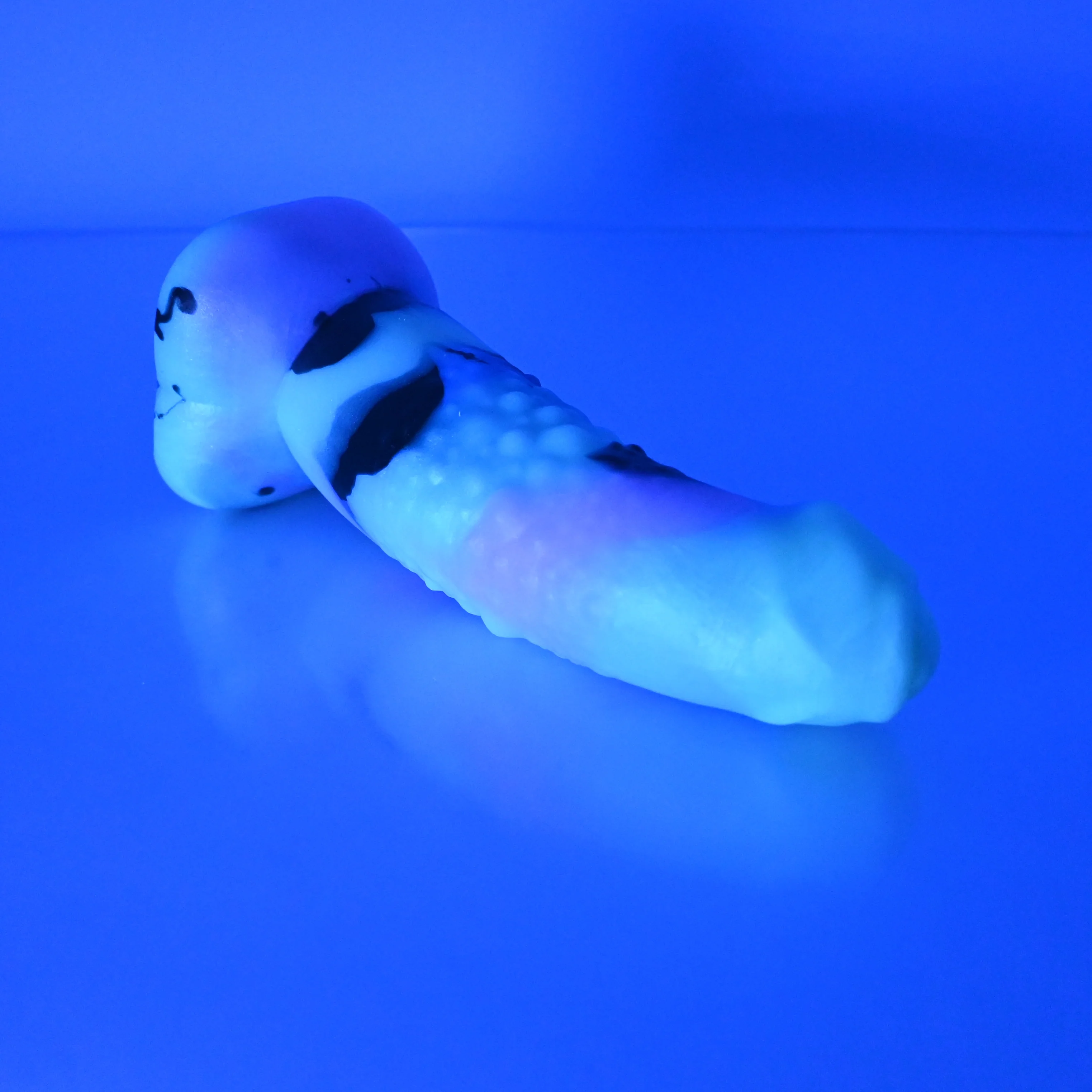 T2SCP09 Titan Small 0030 UV - Image 3