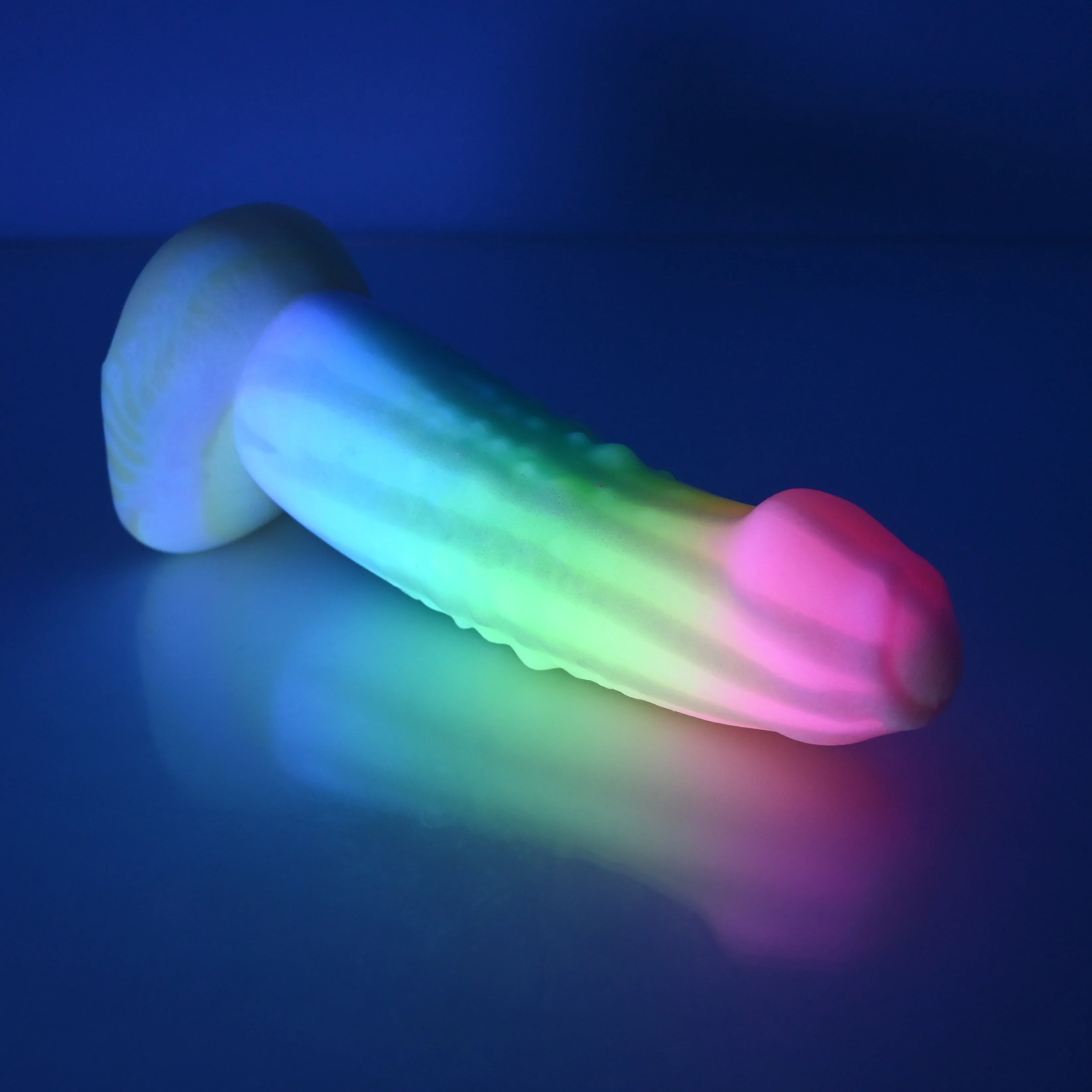 T2SCR79 Titan Small 0030 UV GITD - Image 3