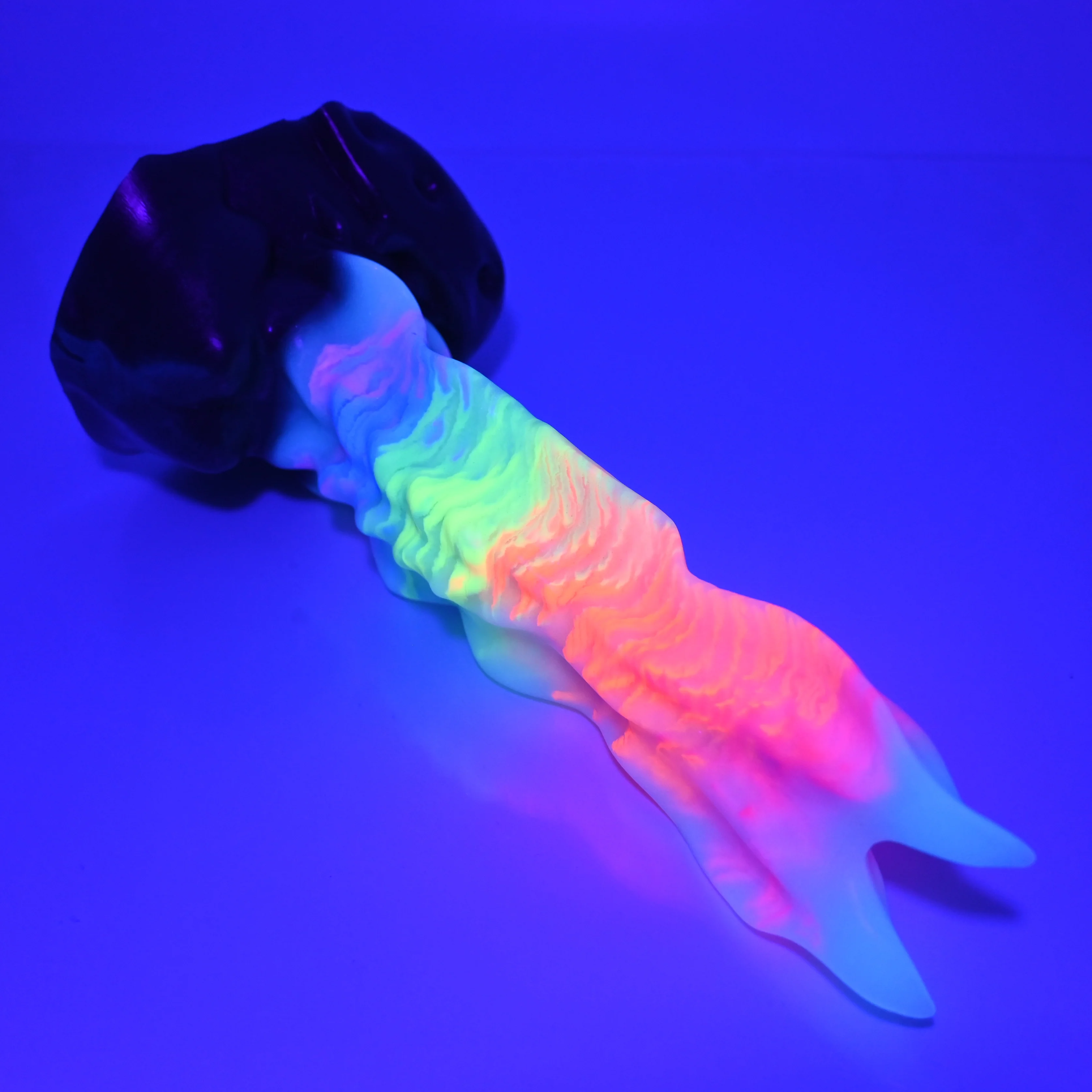 V3SBH49 Snark's Maw Medium Soft UV GITD - Image 3