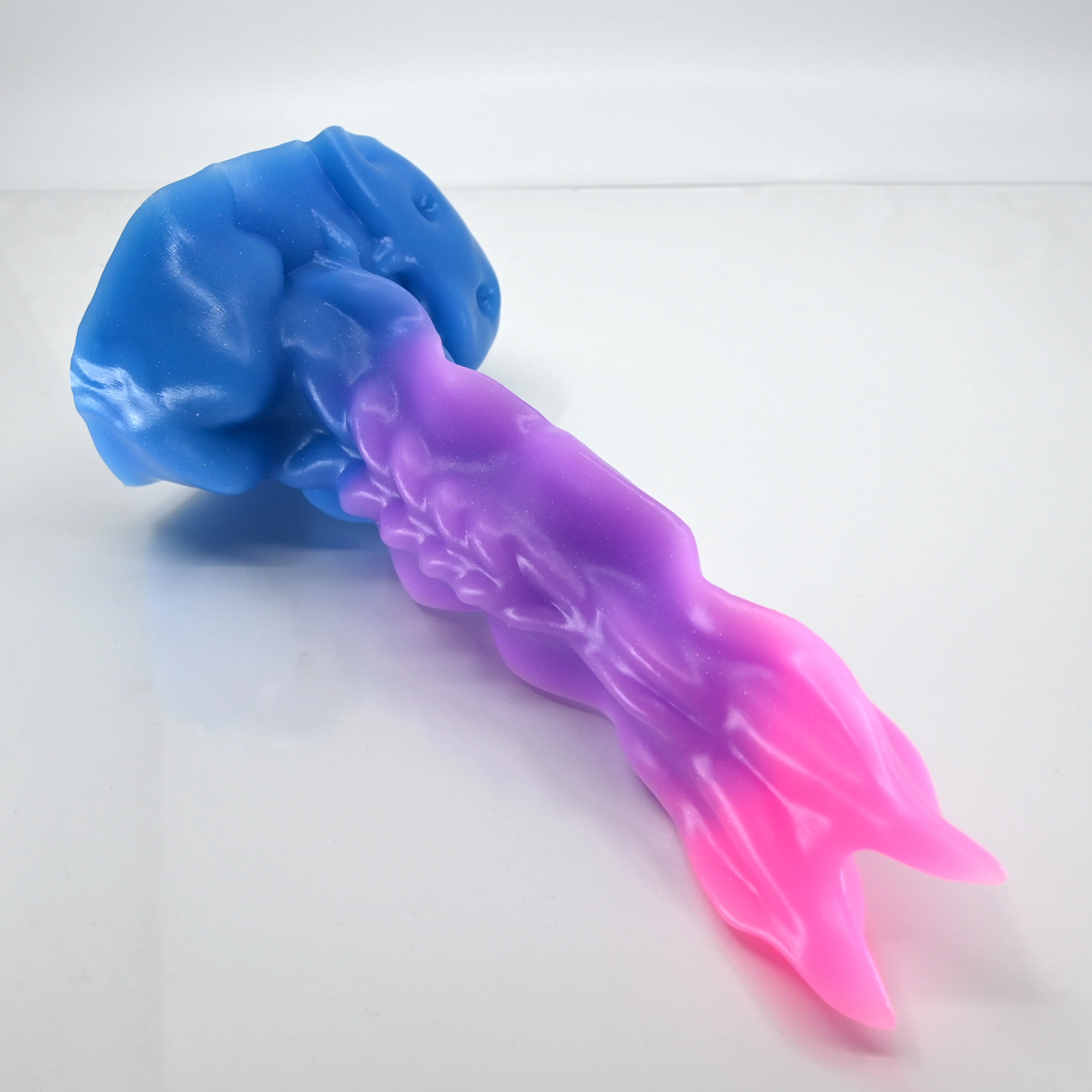 V3SBH57 Snark's Maw Medium Soft UV GITD - Image 2