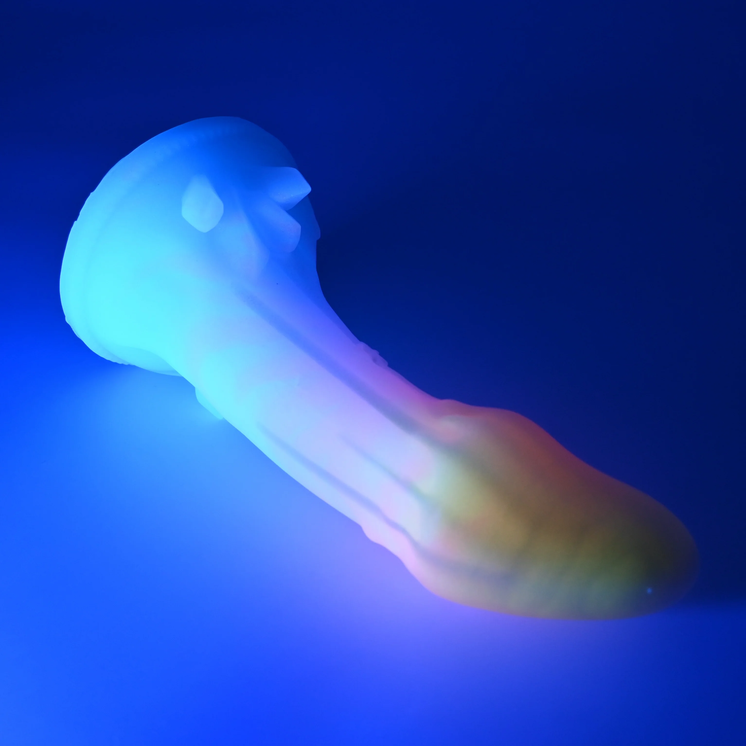 U3SGX30u Vaeriya Medium 0030 UV GITD CS GHU - Image 3